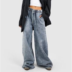 ⭐️ BOOHOO Tall Super Wide Leg Elastic Waist Jean ⭐️